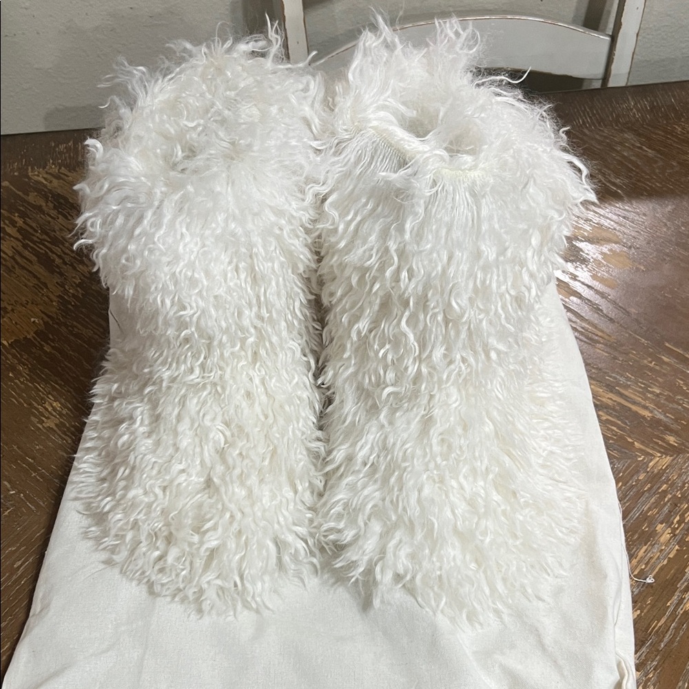SKIMS White Furry Ankle Boots